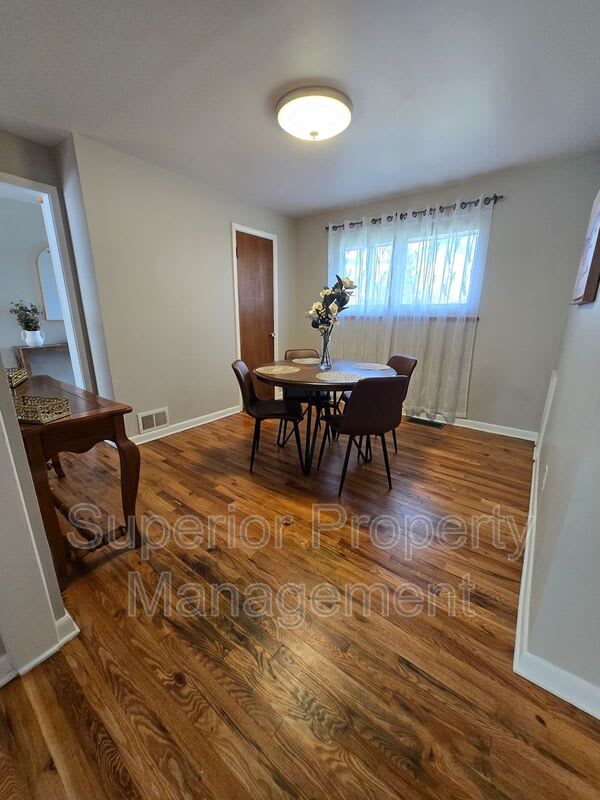 2781 Deming Blvd – photo 4