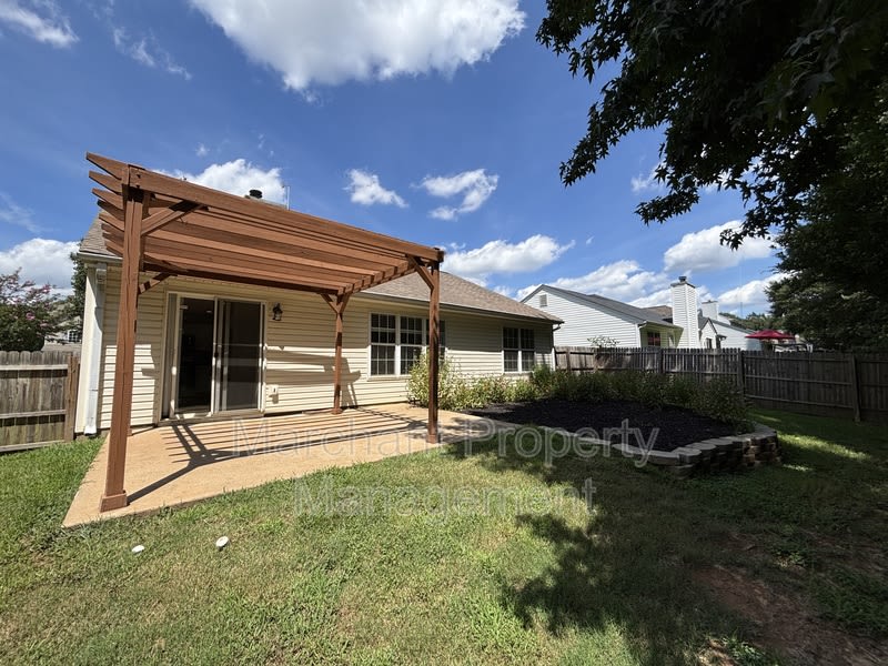 461 Brighton Woods Drive – photo 5