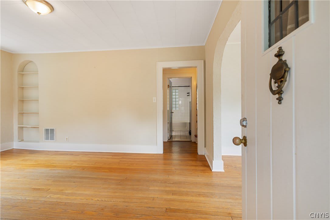 448 Buckingham Avenue – photo 4