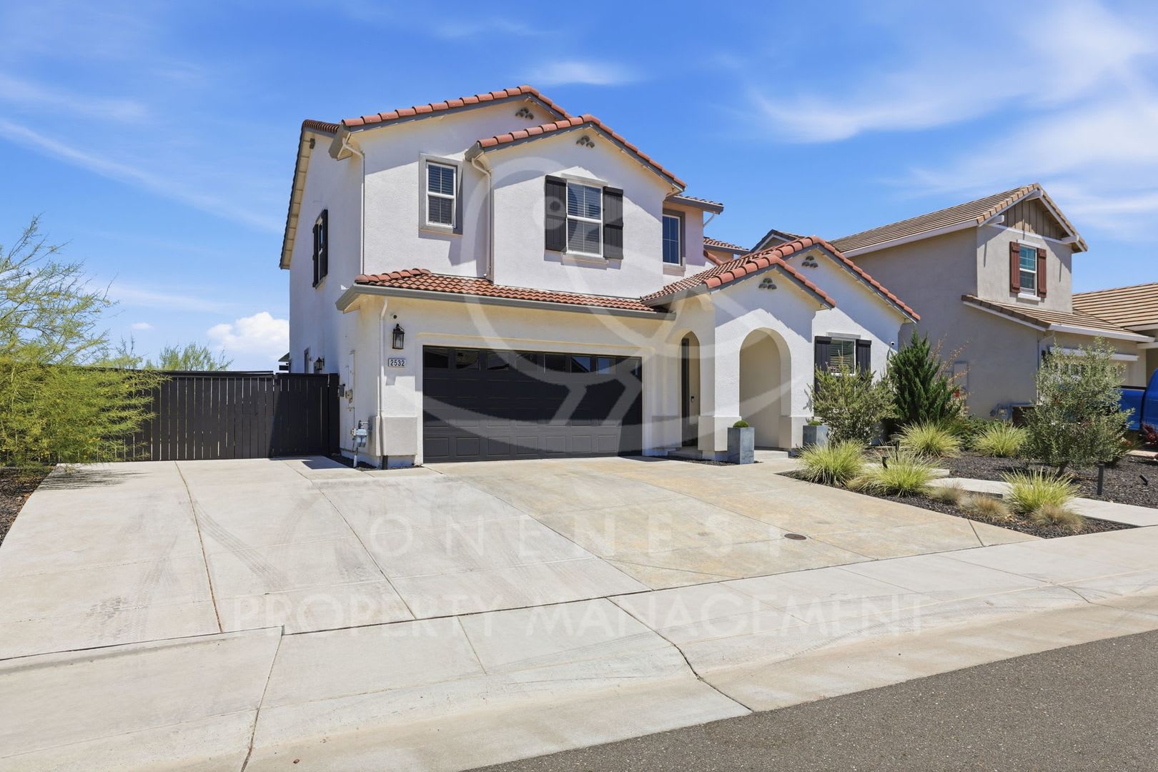 Breathtaking 4-bedroom, 3-bathroom home – photo 1