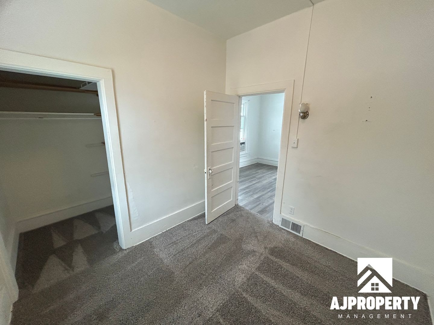 421 S Prairie – photo 5