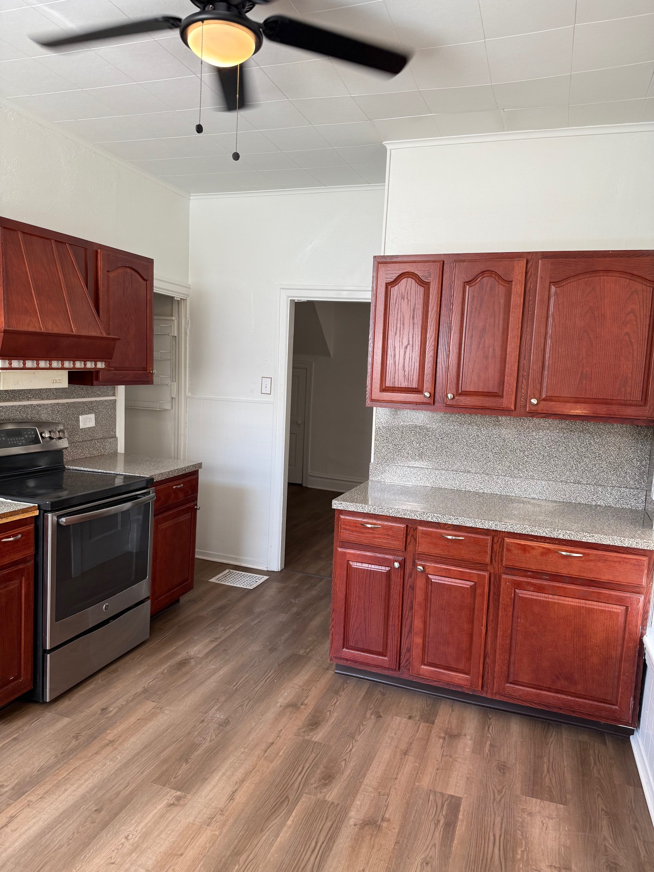 1837 Spencer Street – photo 3