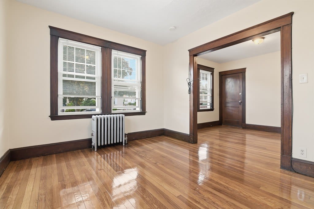 60 Raycroft Street – photo 5