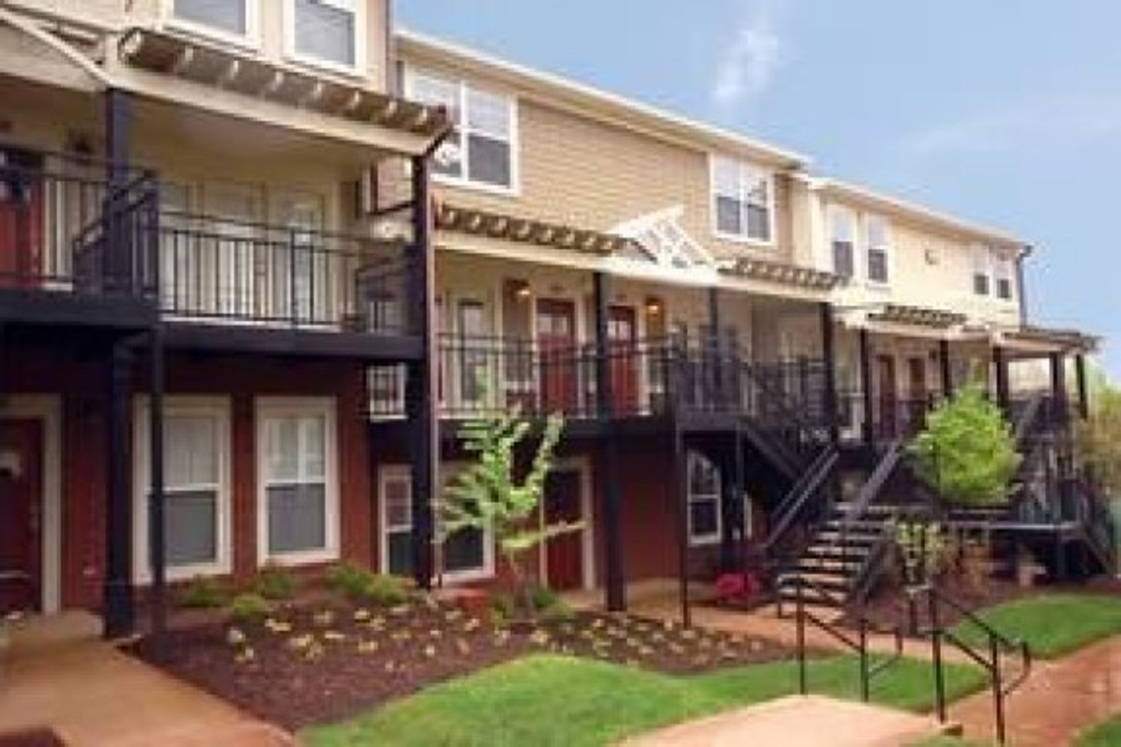 1830 Candlewood Court 208 – photo 1