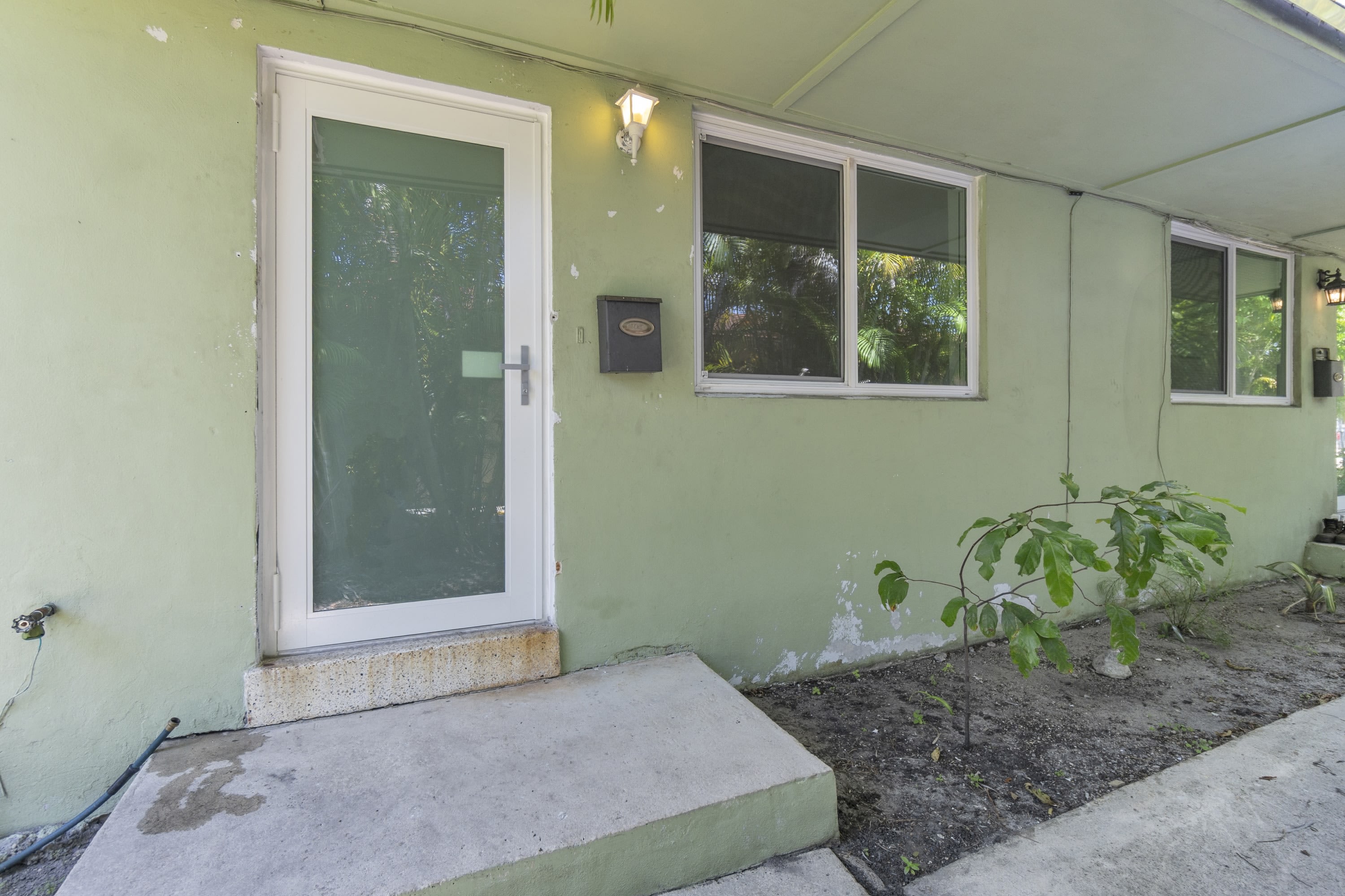 1730 Northwest 55th Terrace – photo 2