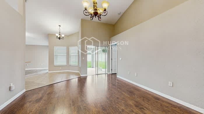 2611 Pine Valley Drive – photo 5