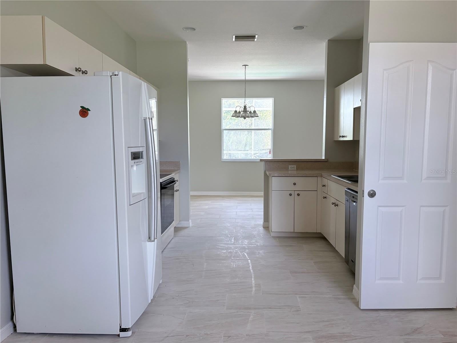 2406 DAVID Avenue – photo 4