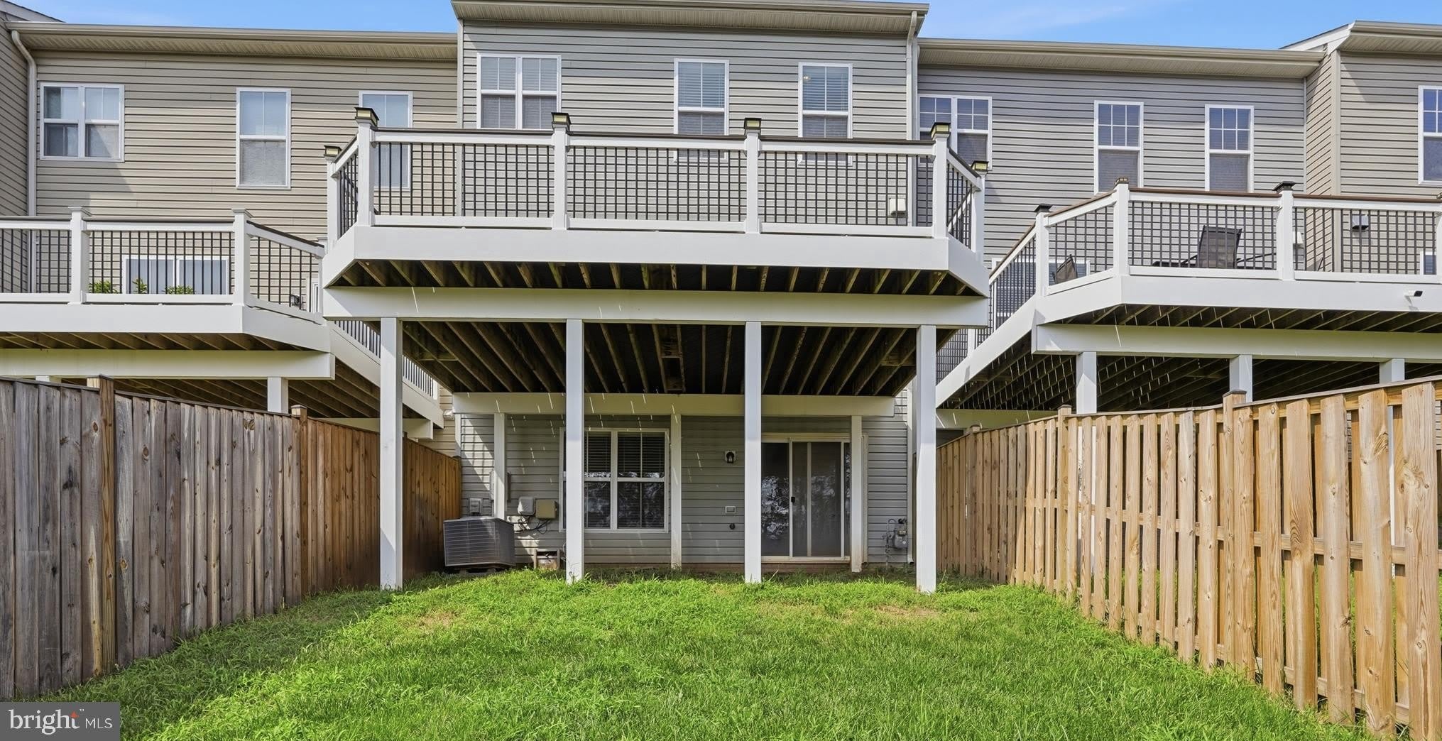 42615 BECKETT Terrace – photo 3