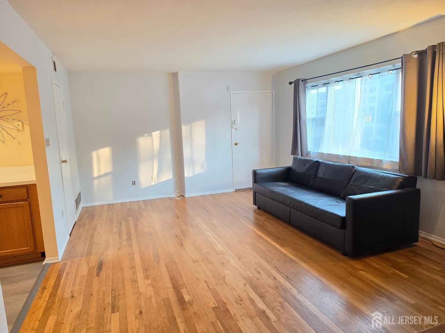 18 Judson Street – photo 5