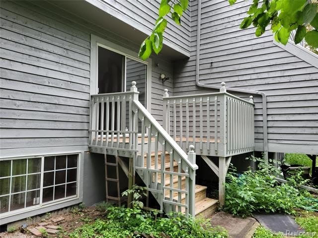 2672 Packard Street – photo 3