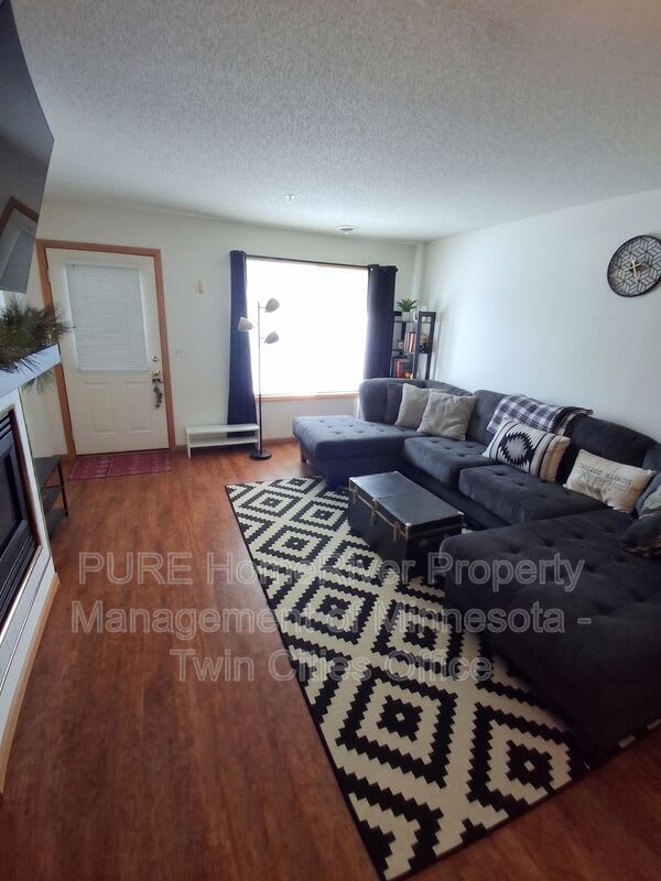 8997 Scarlet Globe Dr – photo 4