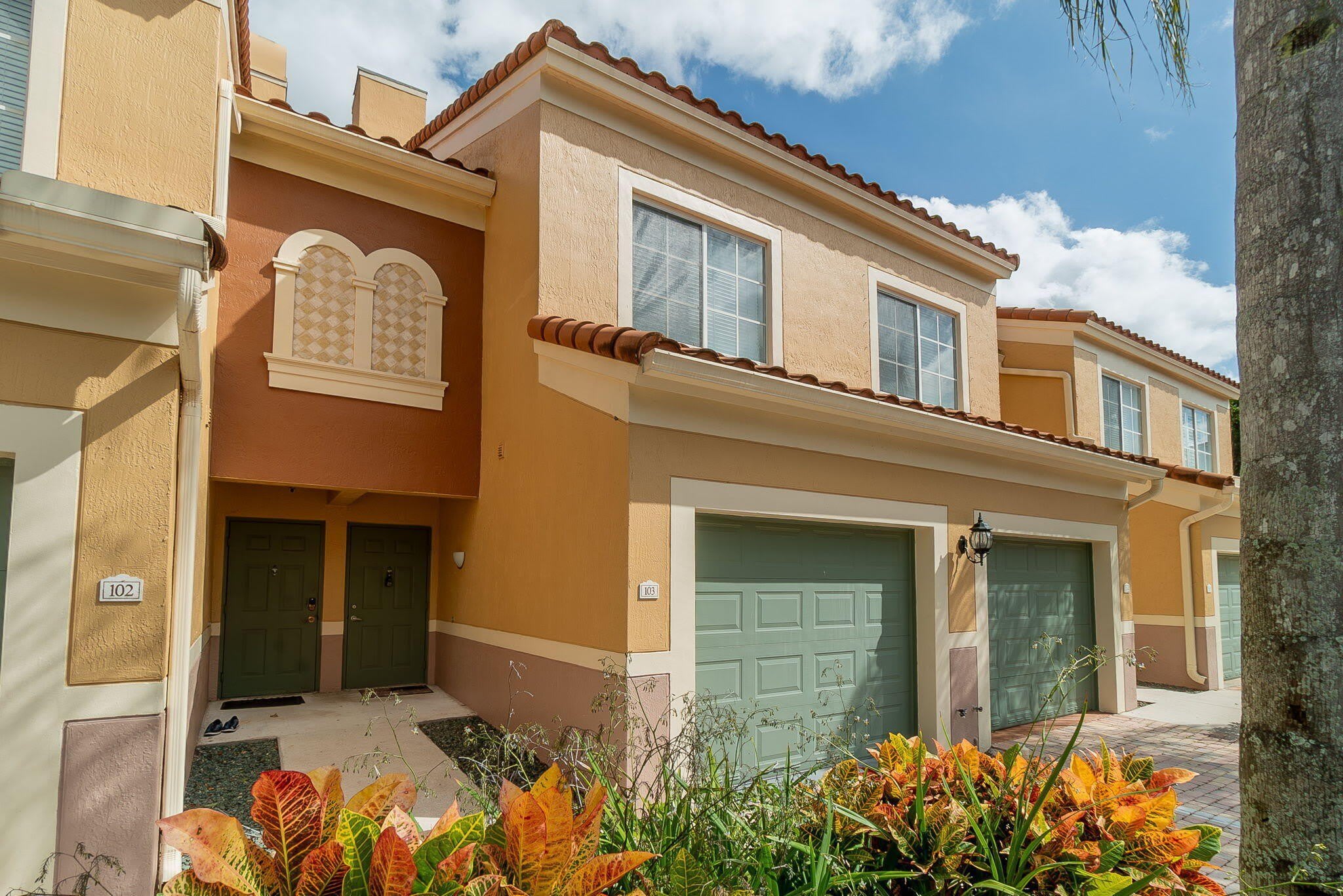 11789 Saint Andrews Place – photo 3
