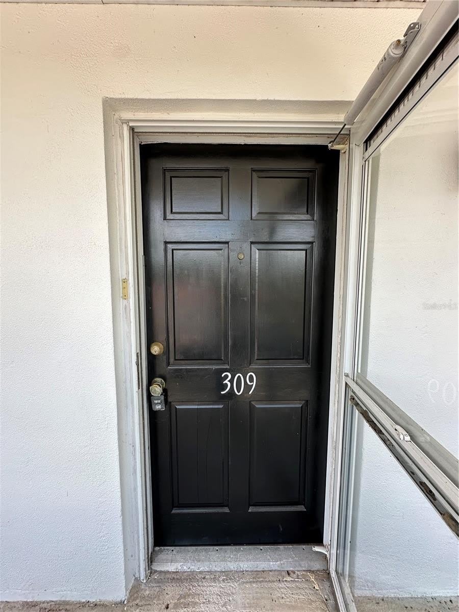 100 EL CAMINO Drive – photo 3