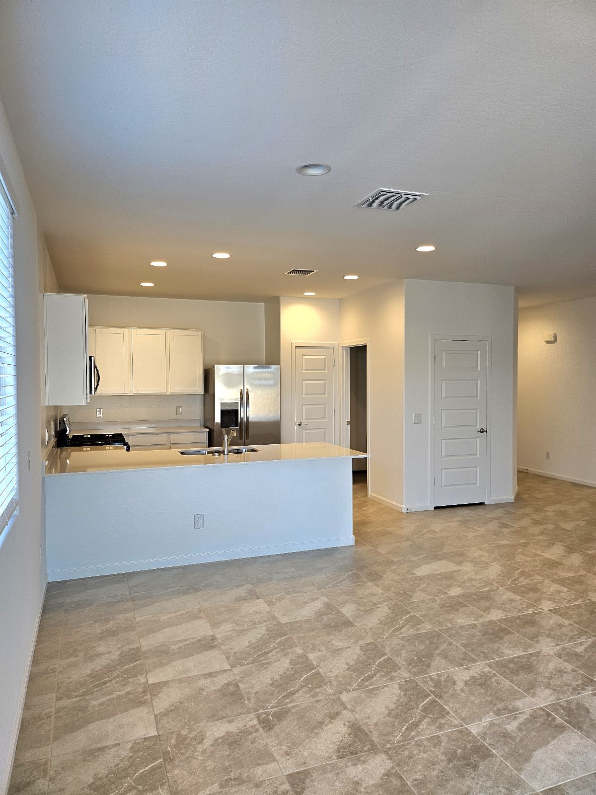 3192 E Baler Dr – photo 5