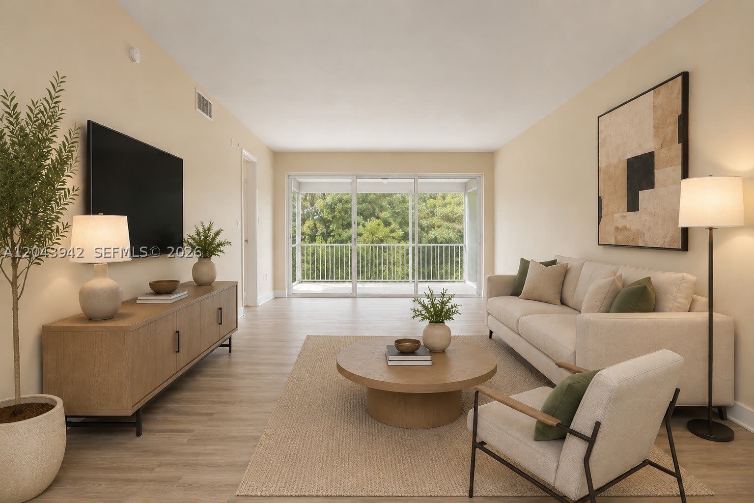 3250 N Palm Aire Dr – photo 3