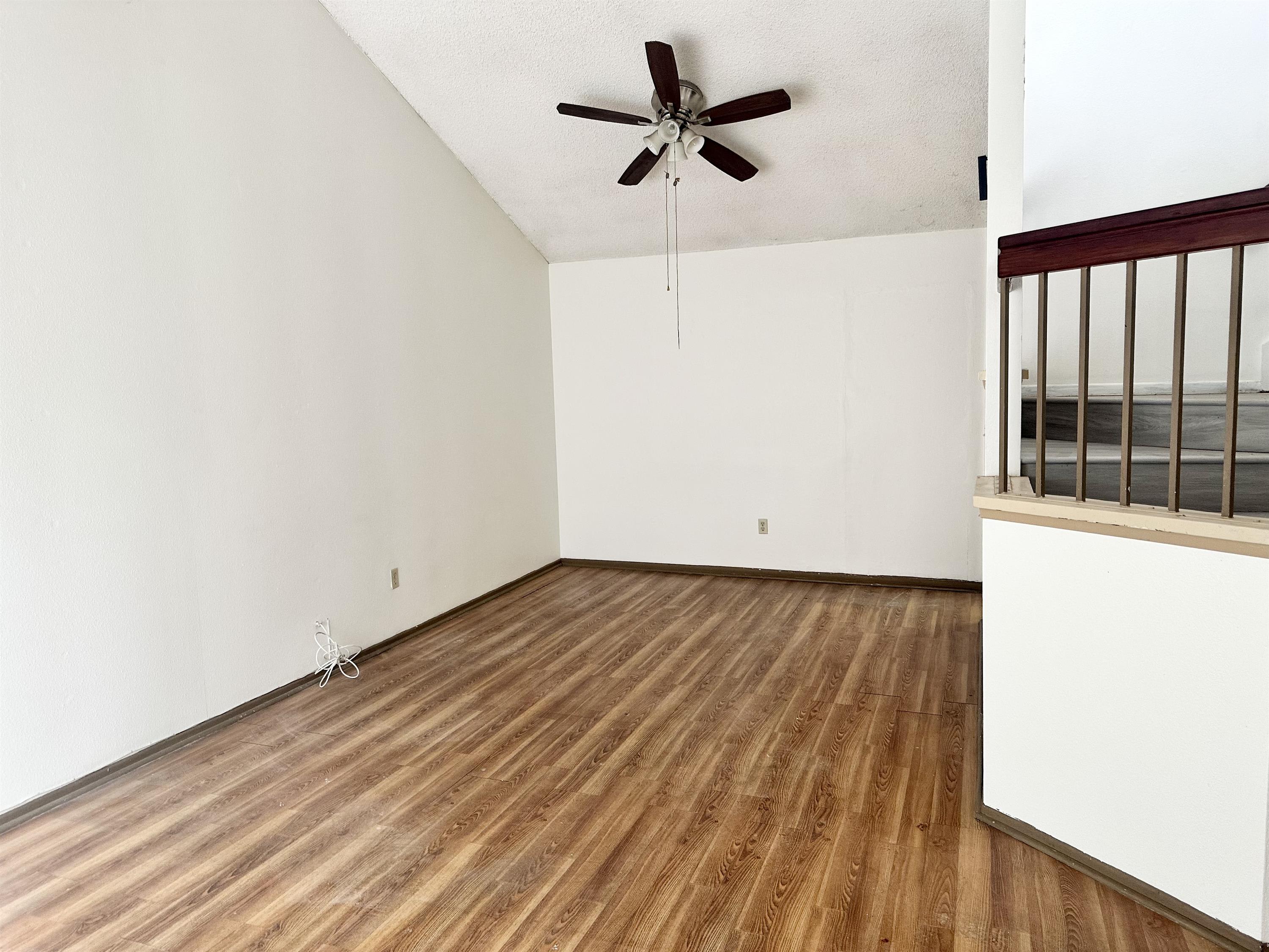6950 Bullock Dr. – photo 2