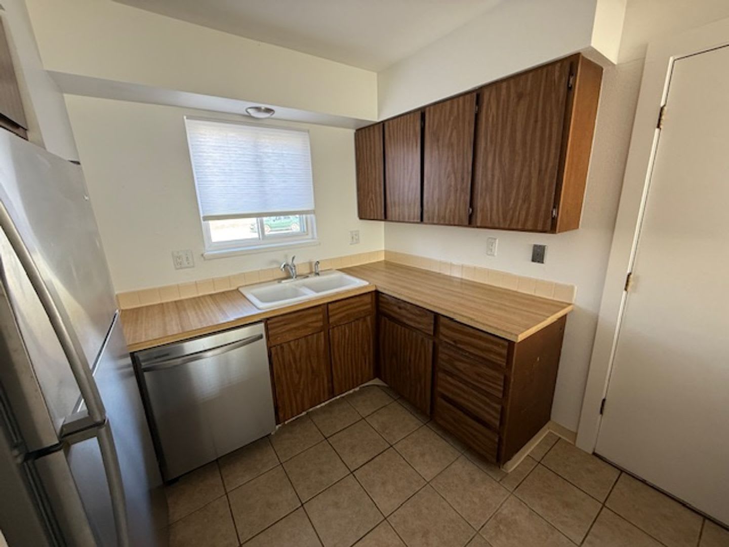3 Bedroom Townhome in FC! – photo 4