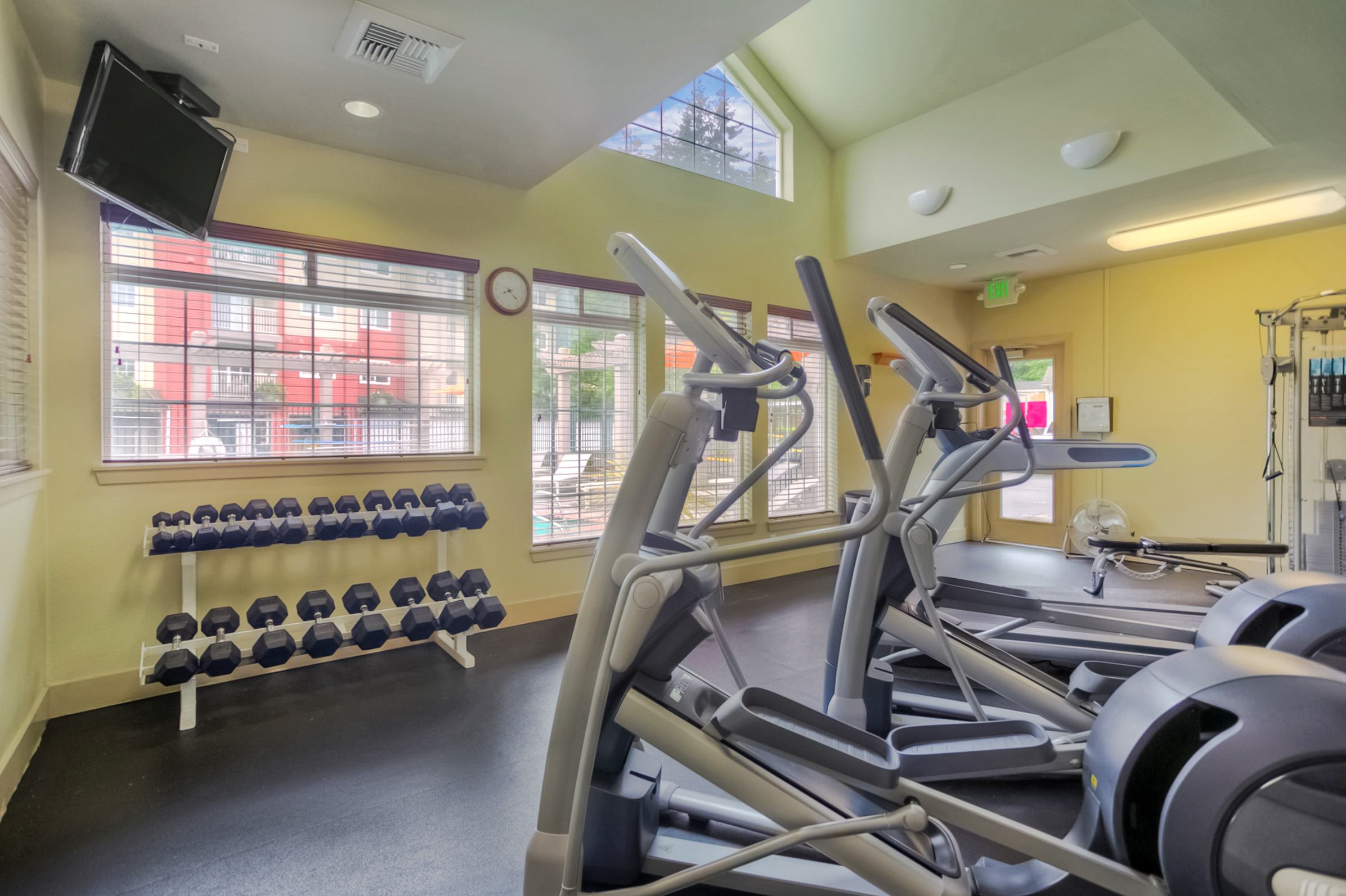 Mill Pointe Apartments – photo 5