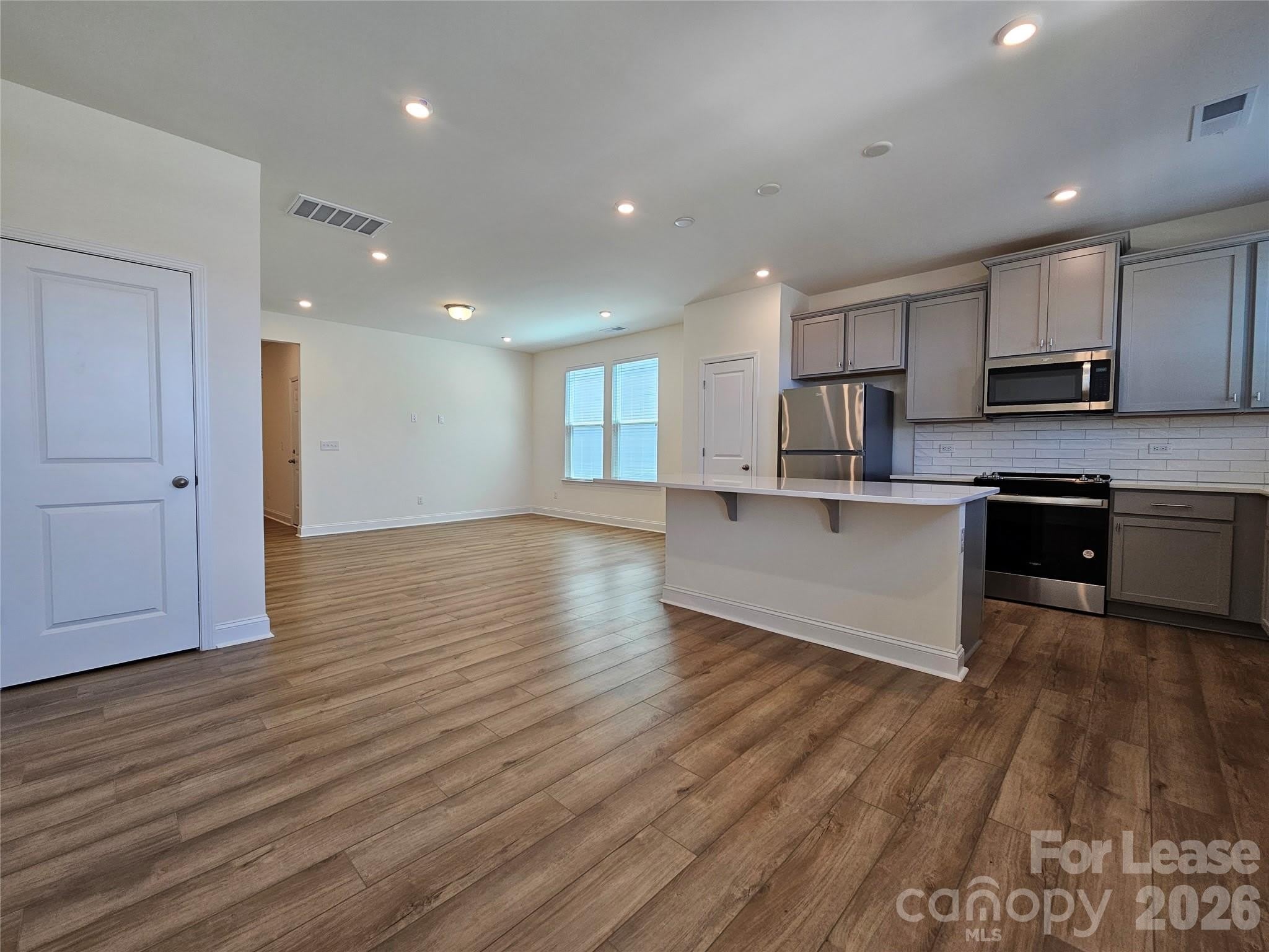 1027 South Point Road – photo 2