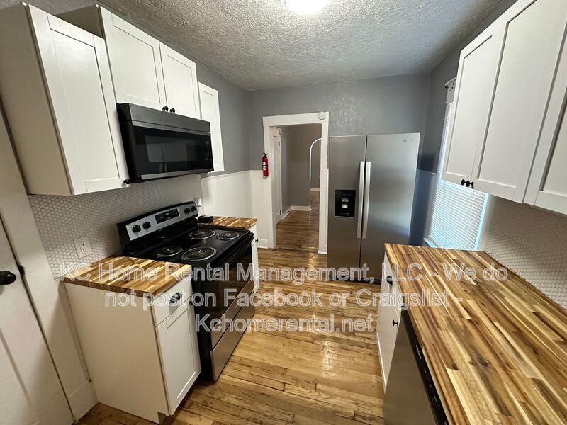 5233 E. 6th St. – photo 4
