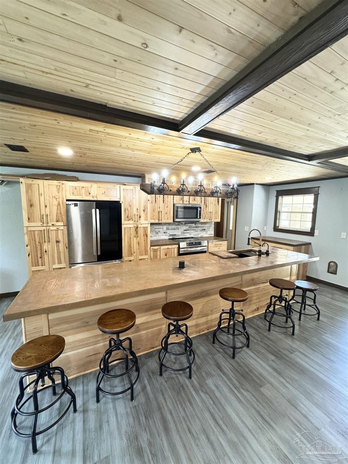 9720 Sandpiper St – photo 4