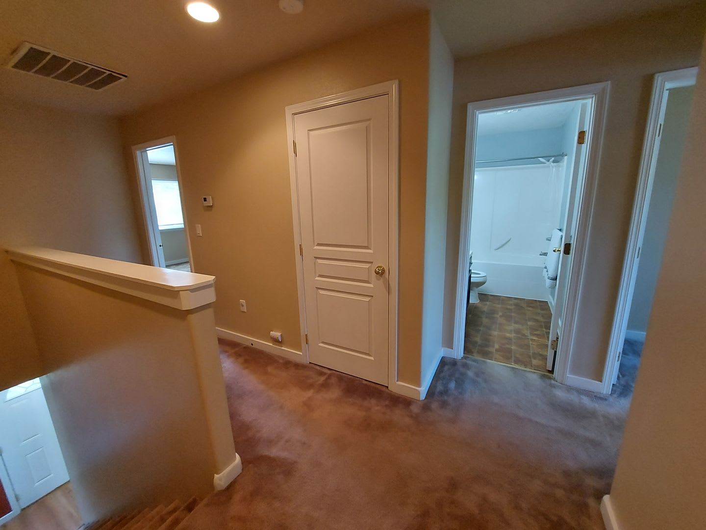 3 bedroom 2 bath home with attached garage – photo 5