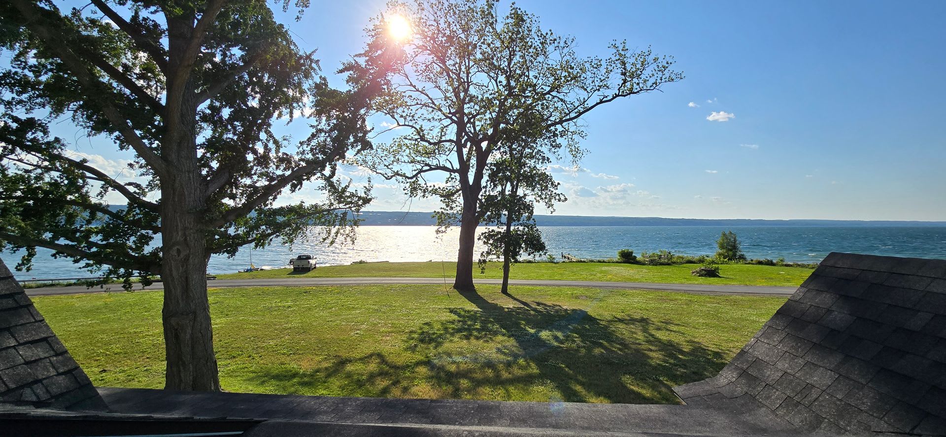 Beautiful Waterfront Chateau Short Term Retreat – photo 5