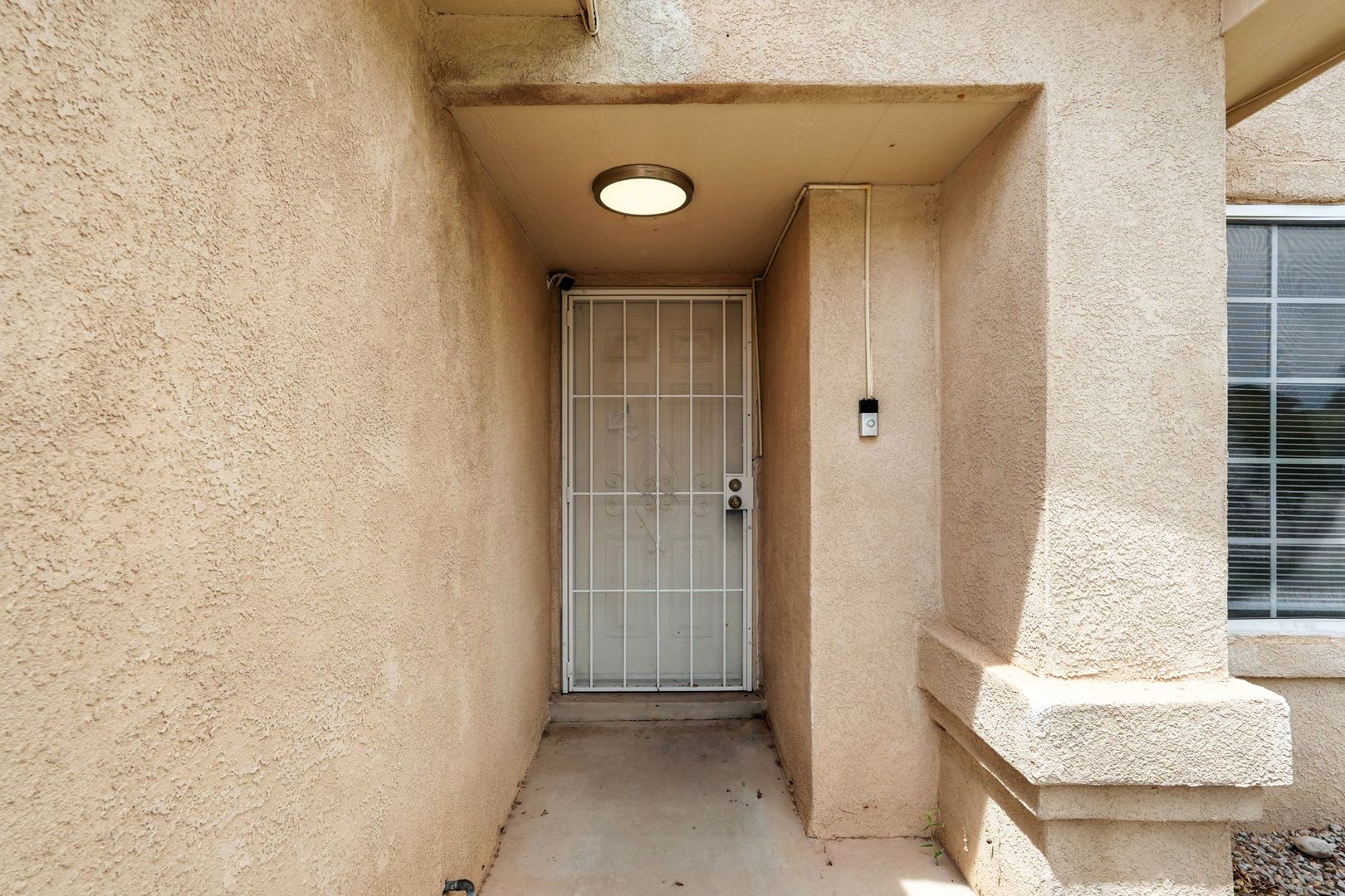 For Rent – photo 3