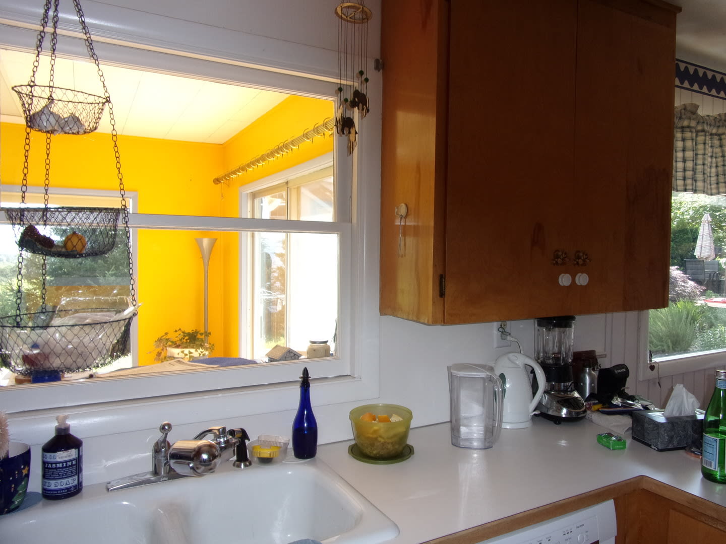 Delightful single level home by the Country Club. – photo 4