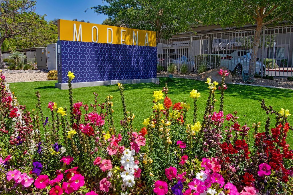 Modena Apartments – photo 2