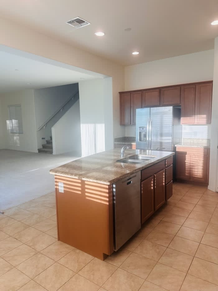 13914 North Flaxleaf Place – photo 3