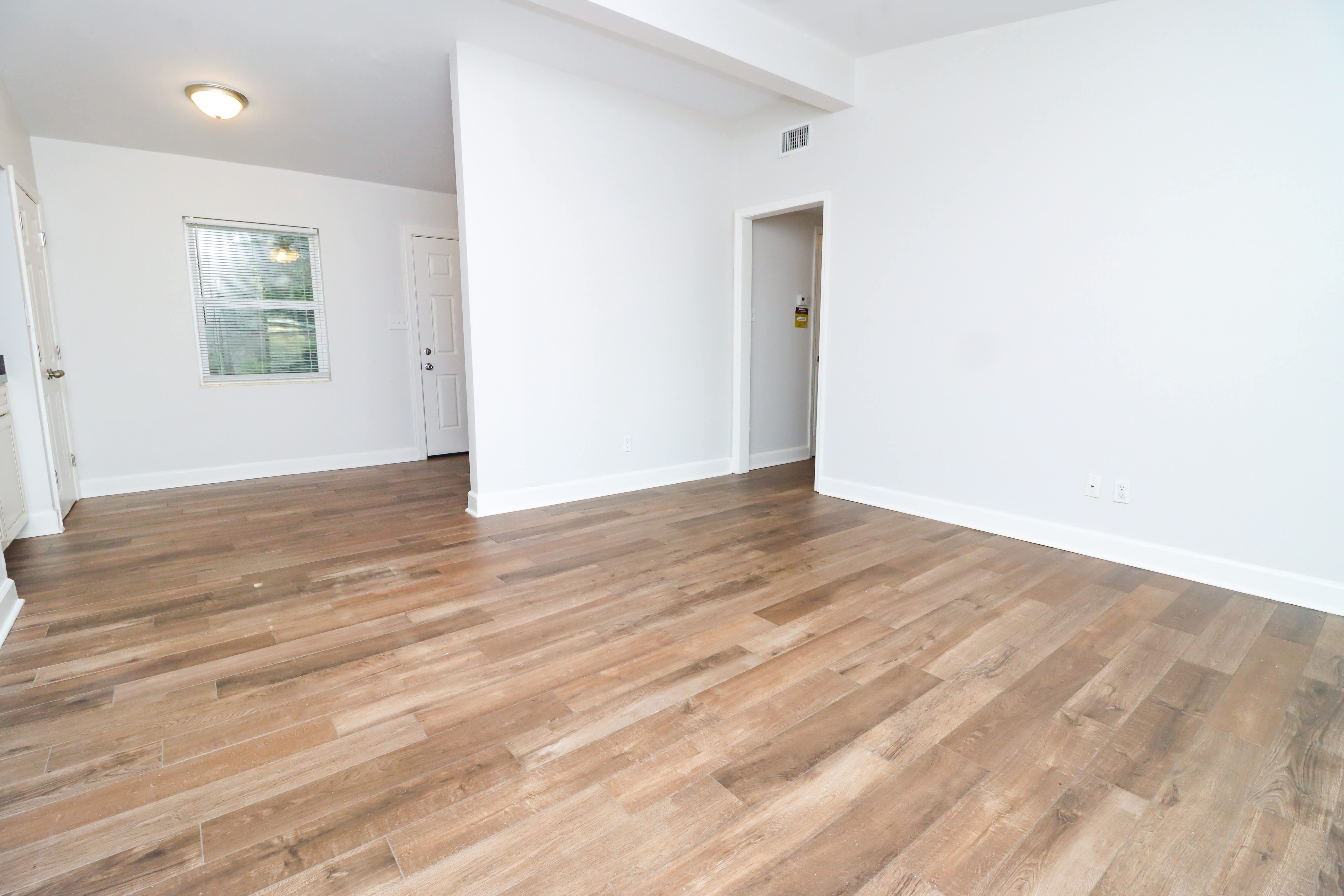 1694 Sharkey Street – photo 4