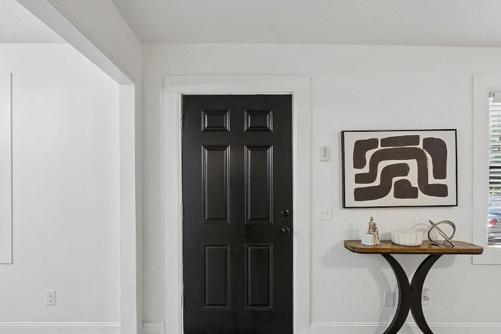 Location Space And Style Come Together In This Beautifully Remodeled Home Located Practically On The University Of Central Oklahoma Campus – photo 3