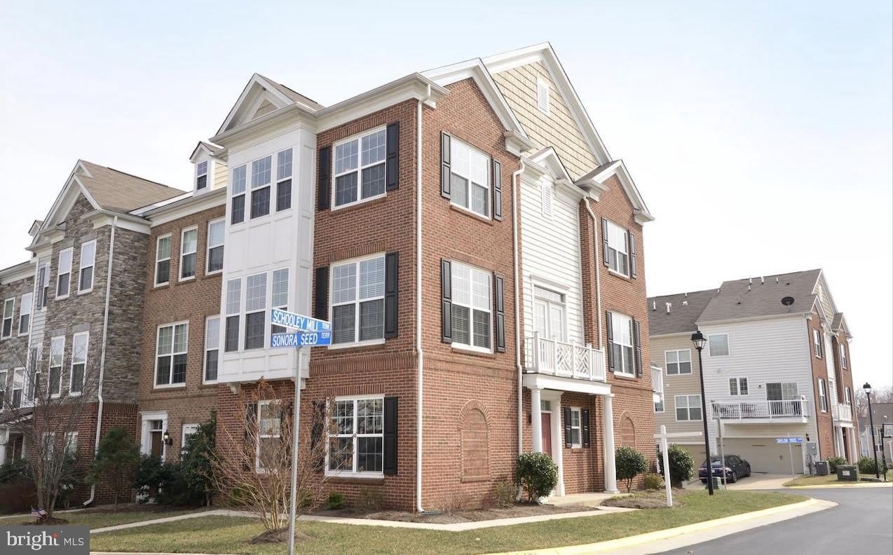 25496 SCHOOLEY MILL Terrace – photo 2