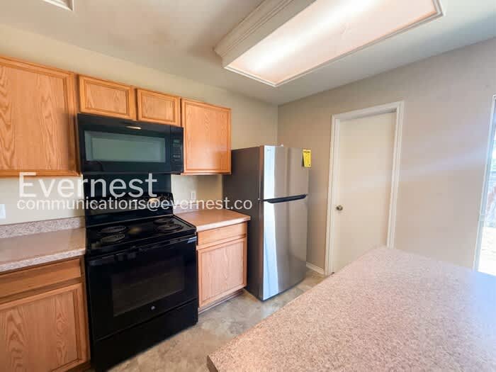 1112 Apollo Circle – photo 5