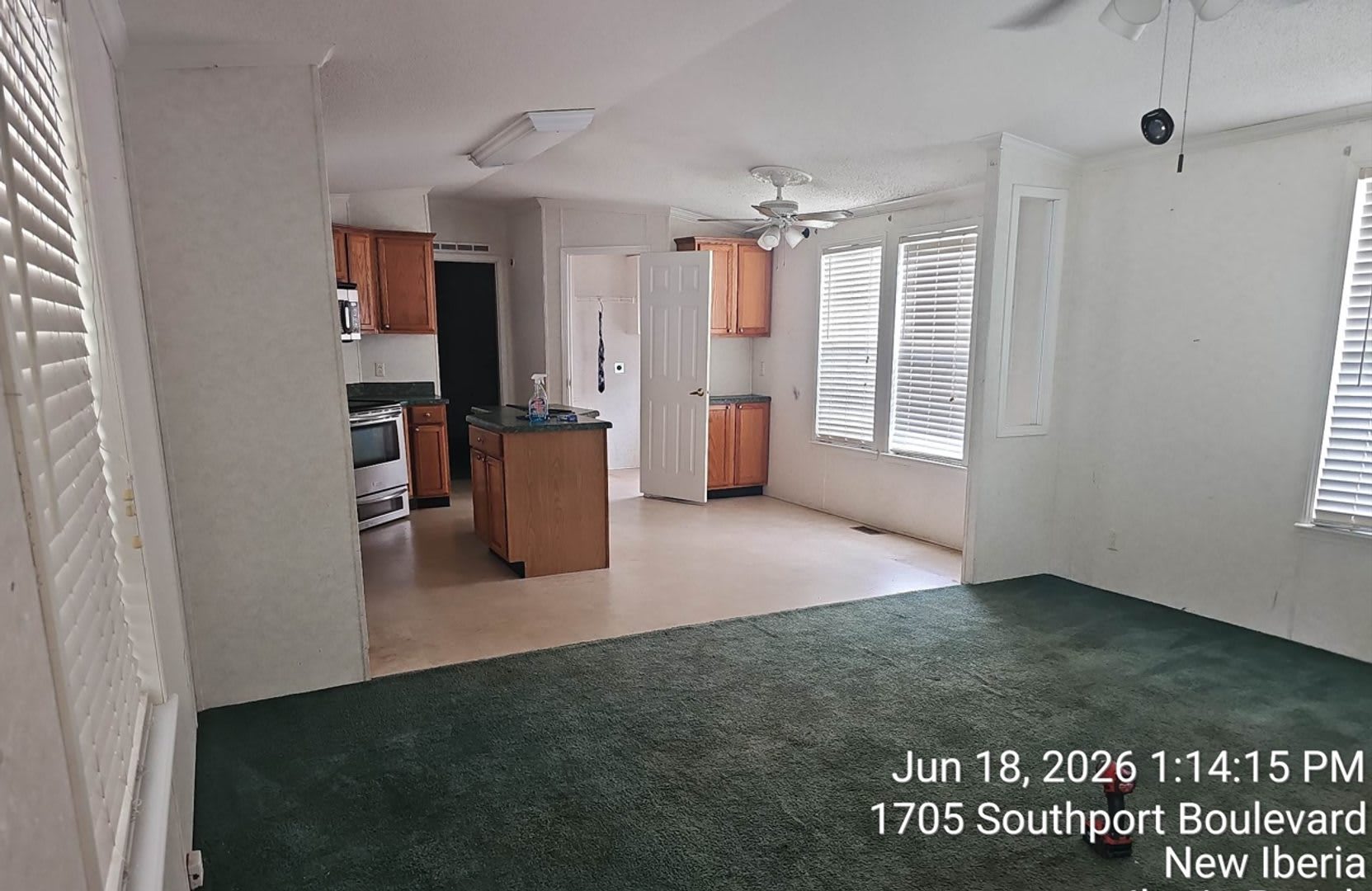 3 Bedroom Trailer in New Iberia – photo 3