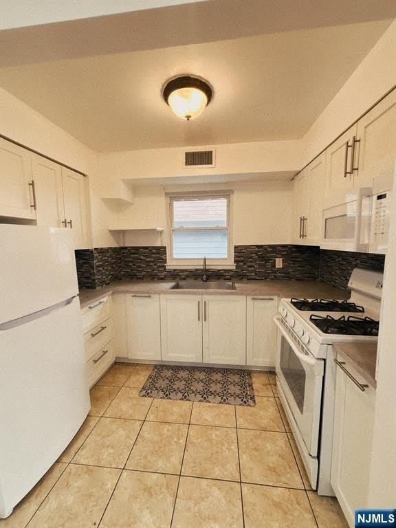 389 Dewolf Place – photo 2