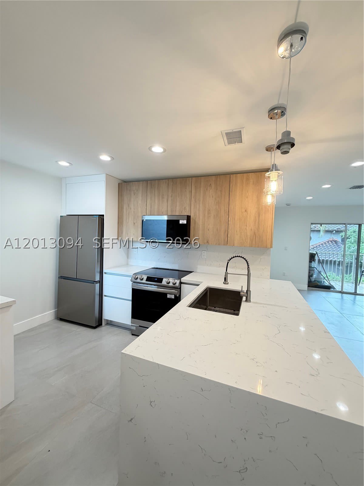 4708 NW 114th Ave – photo 4