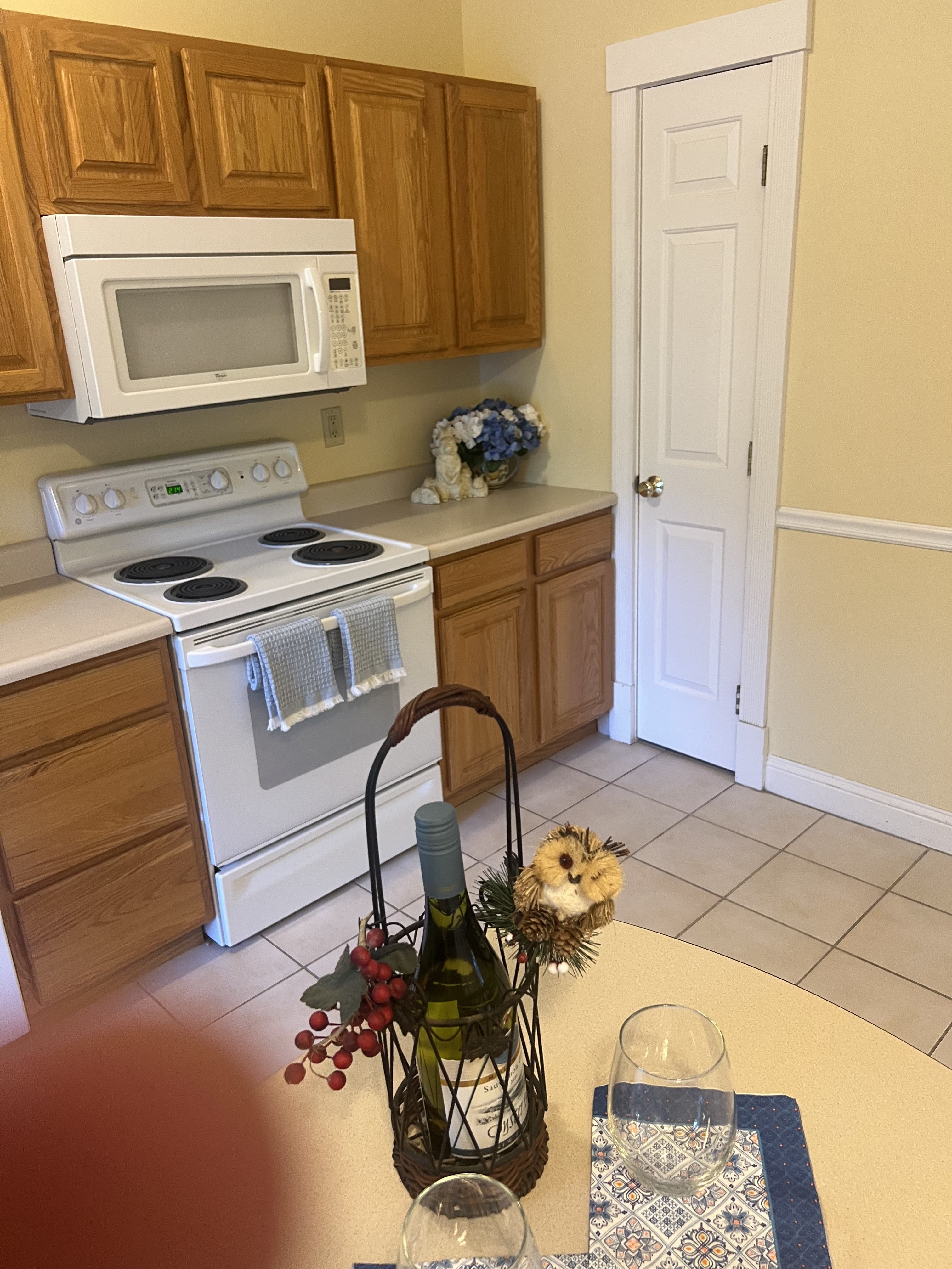 106 Farragut Way – photo 3