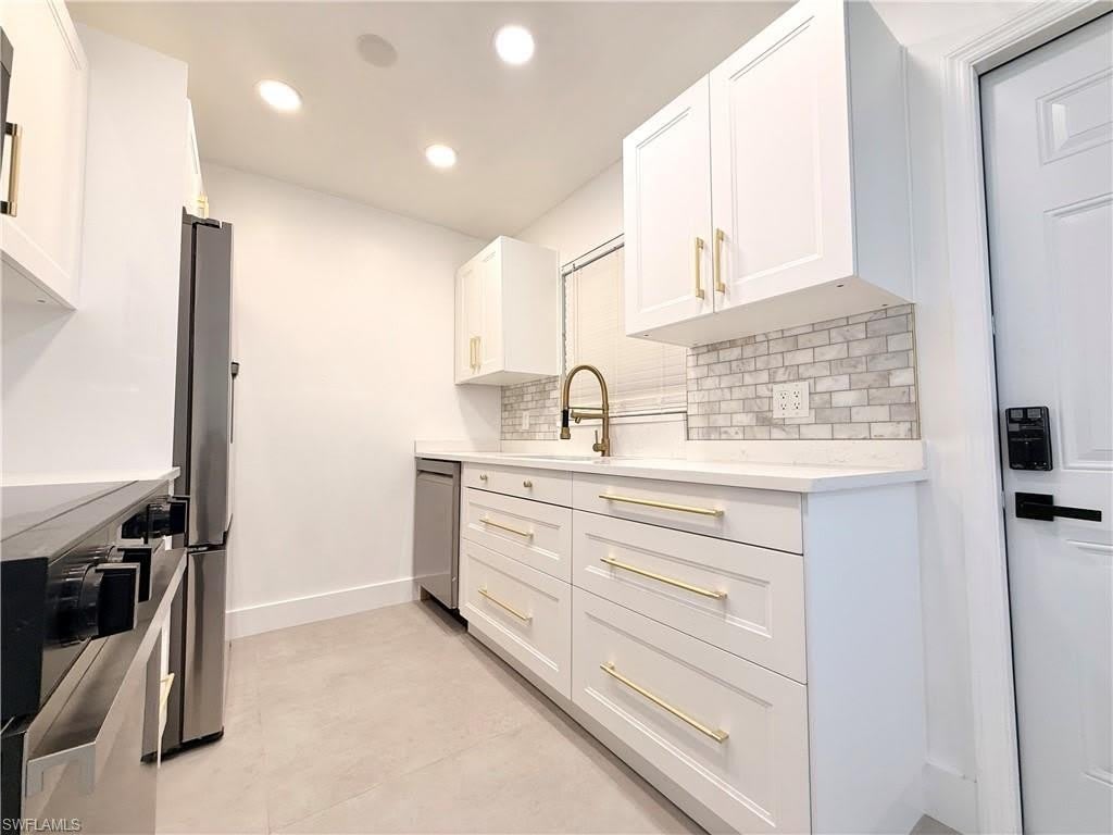 773 105th AVE N – photo 2
