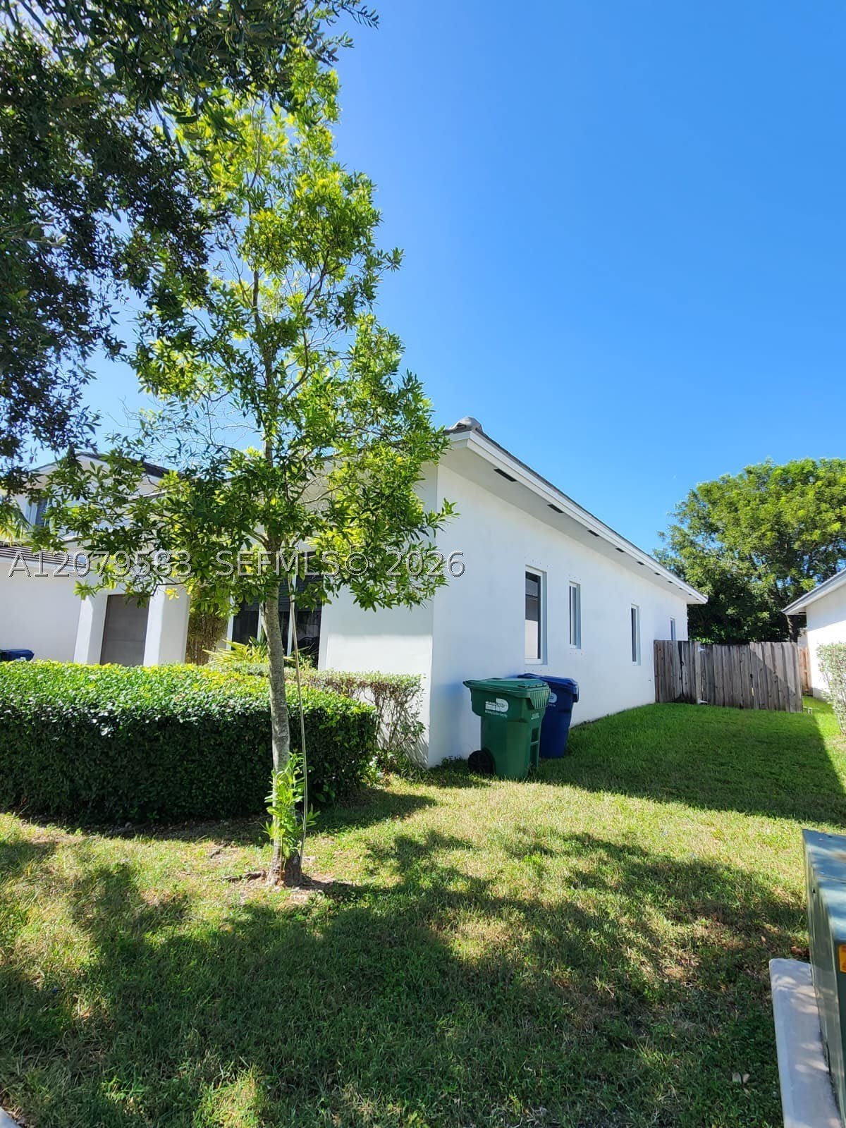 14919 SW 177th Ter – photo 2