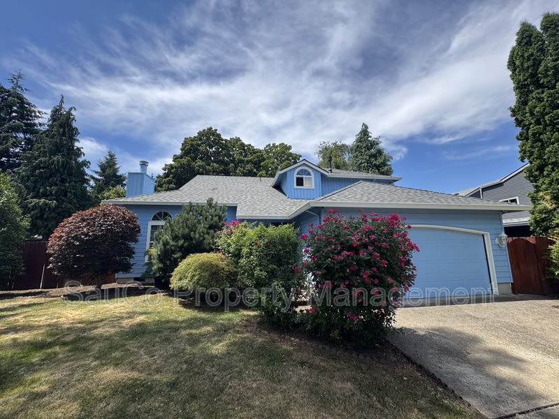 1587 NE 57th Ave – photo 2