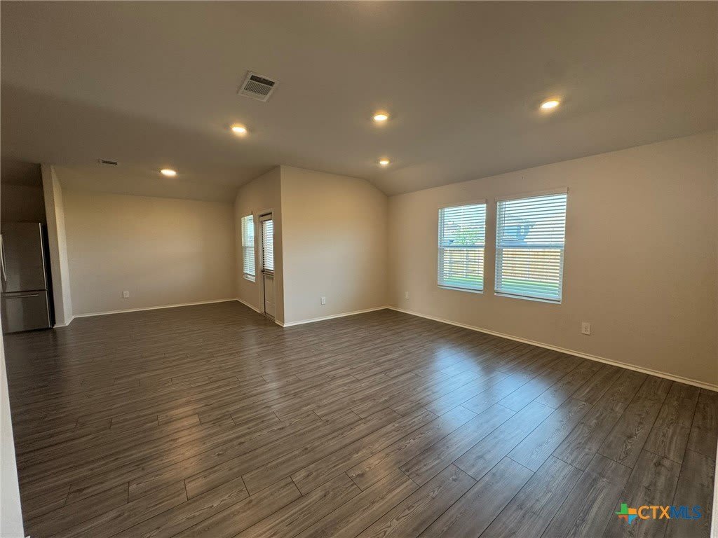 208 Ida Loop – photo 4