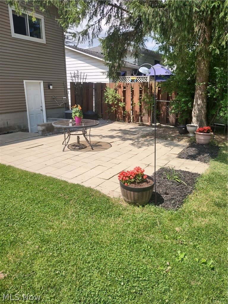 1214 Bryce Avenue – photo 5
