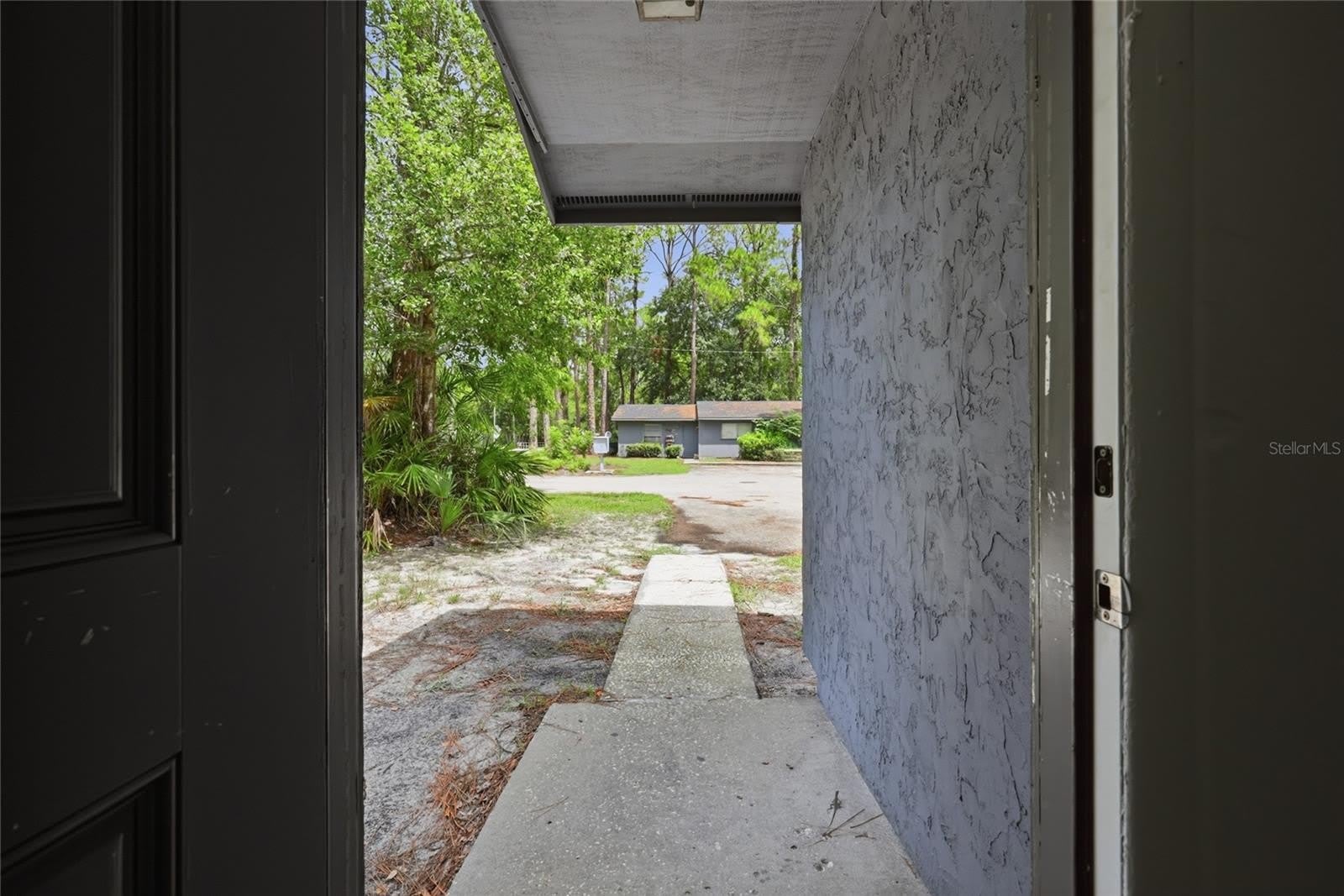 5929 Nw 23 Terrace – photo 2