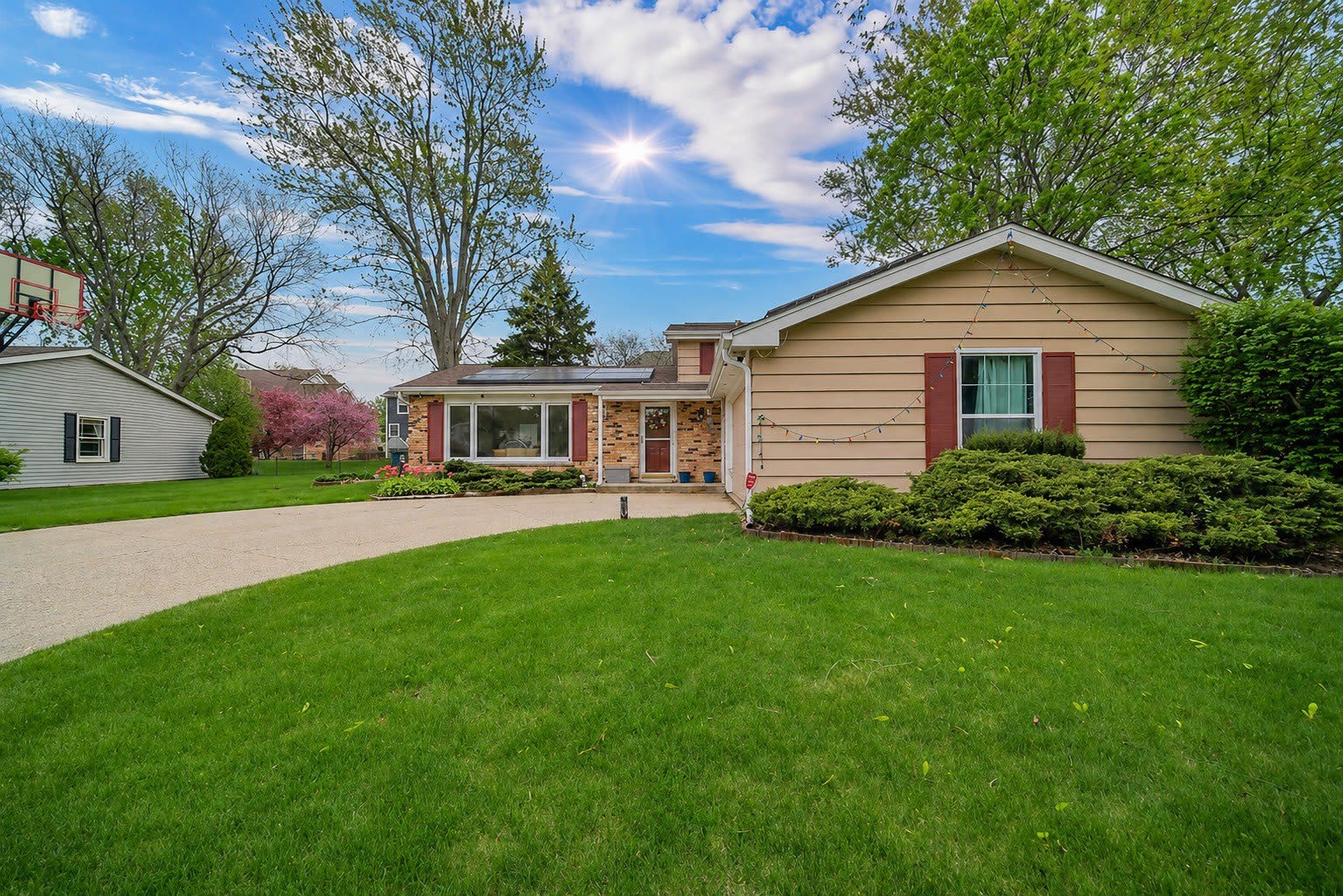 401 Greentree Parkway – photo 2