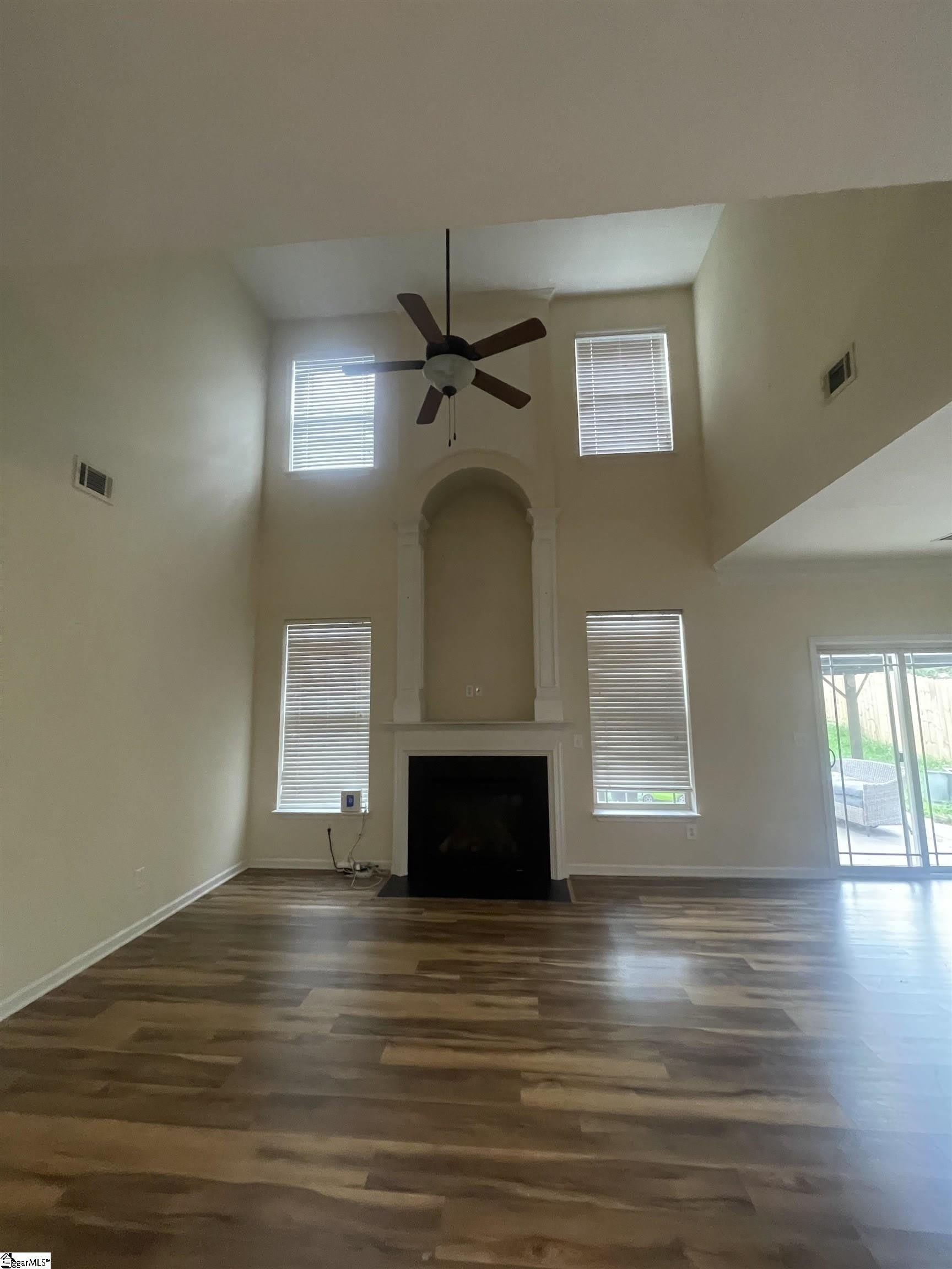 504 Millervale Road – photo 3