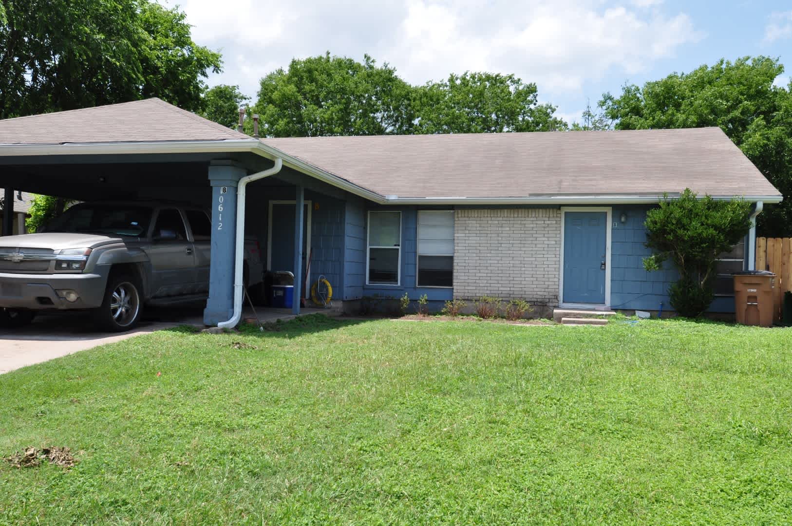 10612 Topperwein Dr B – photo 1