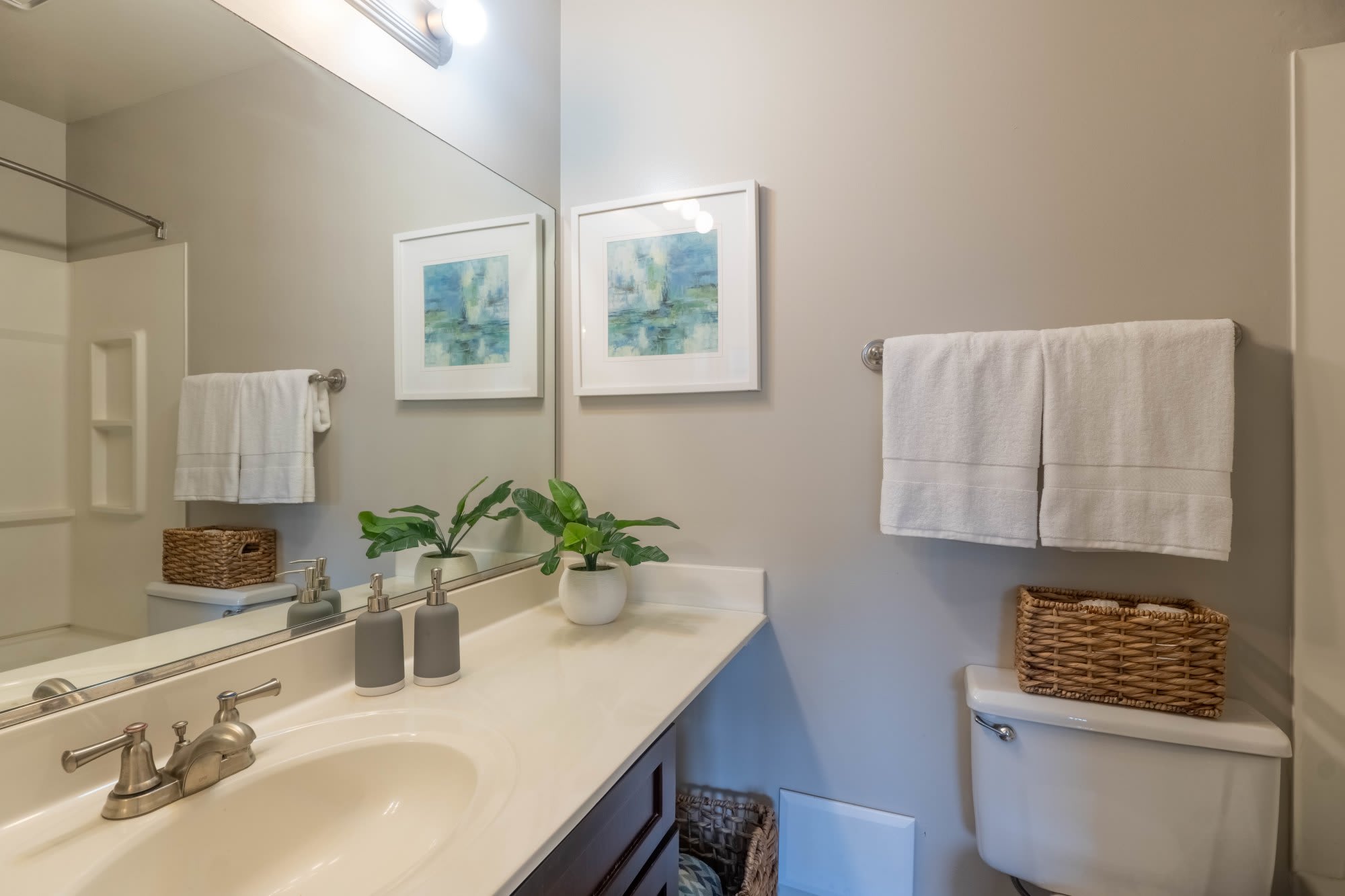Windsor Estate Apartment Homes – photo 5