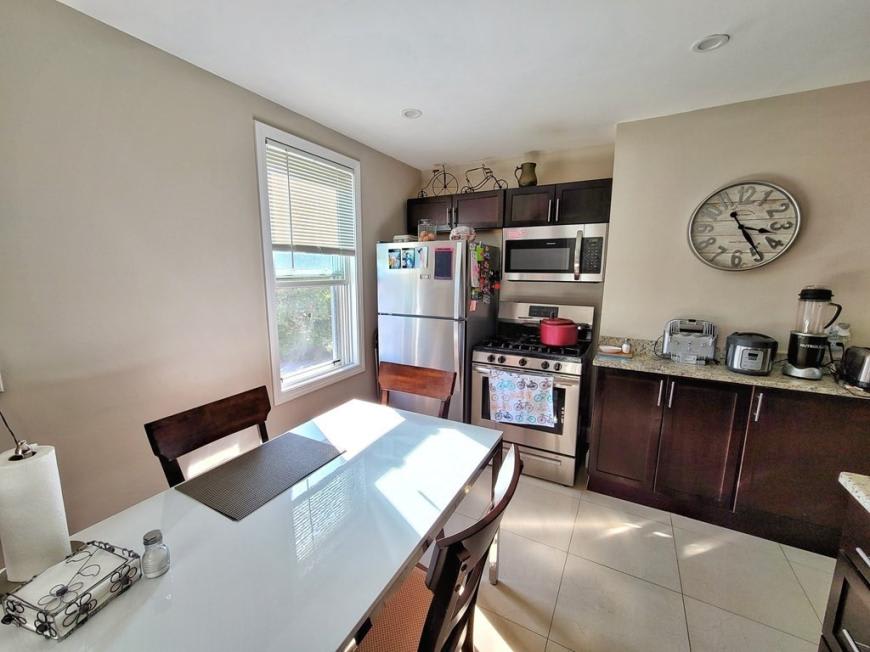 44 Webster – photo 5